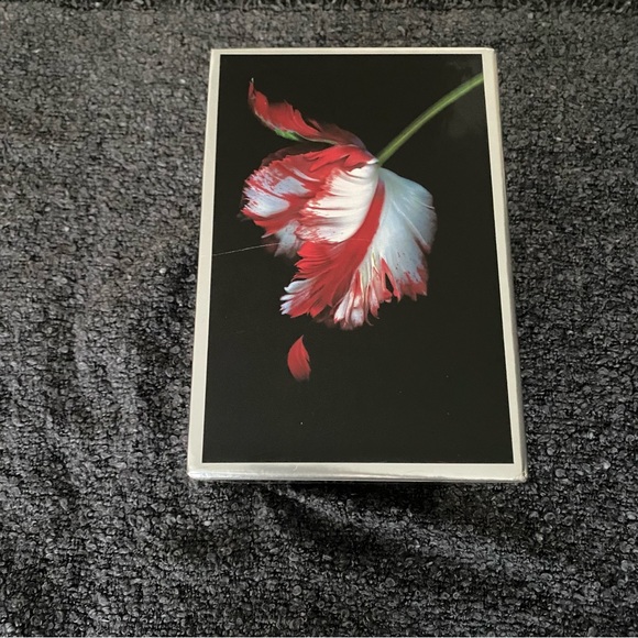 The Complete Twilight Hardcover Collection with extra book. - Picture 4 of 6